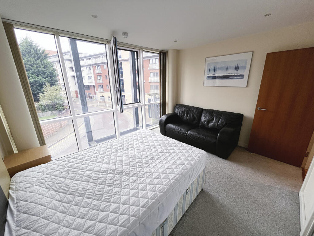 3 Canal Square, Birmingham City Centre, Birmingham, B16 8FL